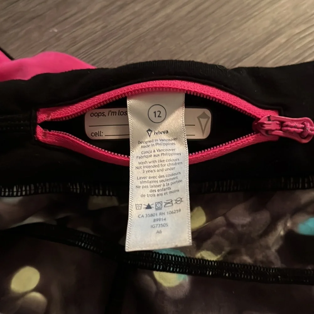 ivivva shorts - Picture 3 of 4